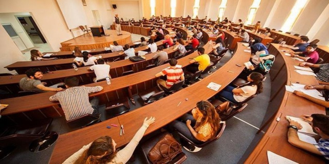 Doktora Tezi Nasıl Yazılır? Adım Adım Rehber ve İpuçları