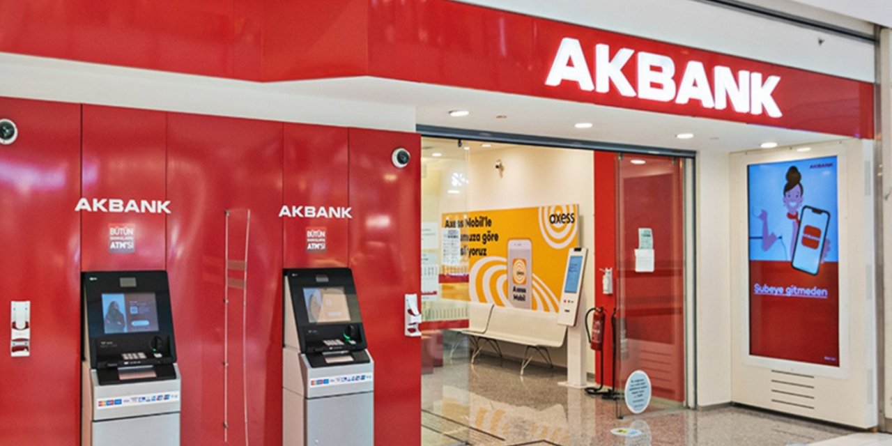 Akbank Emekliye 1 Çalışana 3  Promosyon Ödeyecek!