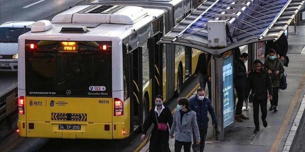 30 Ağustos'ta Toplu Taşımalar Herkese mi Ücretsiz Yoksa Öğrenciye ve Yaşlılara mı?