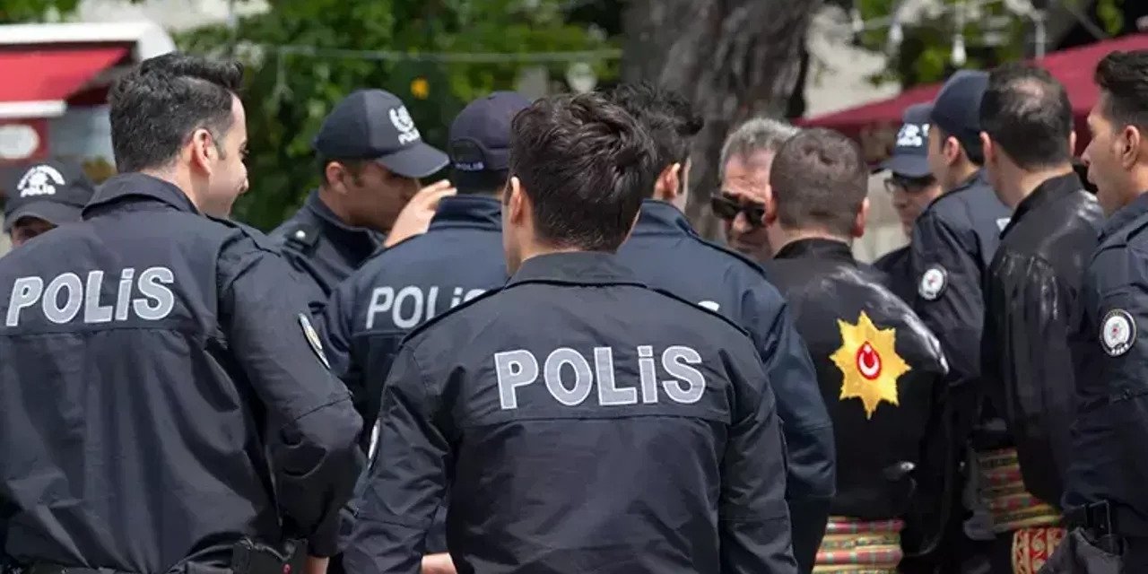 Bakanlık Açıkladı: 12 Bin Polis Memuru Alımı Yapılacak!