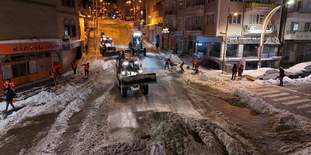 Meteoroloji Yozgat ve İlçeleri İçin Kar Yağışı ve Buzlanma Uyarısında Bulundu!