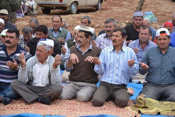 Dalaman'da Yağmur Duası Sırasında Sevindiren Yağış