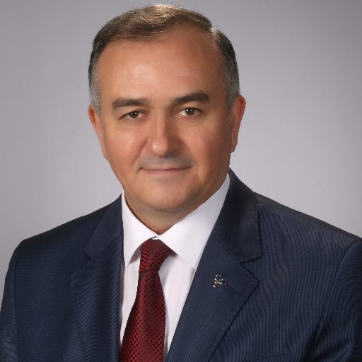 Erkan Akçay kimdir?