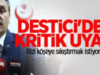 Mustafa Destici'den Kritik Uyarı! bizi köşeye sıkıştırmak istiyor..