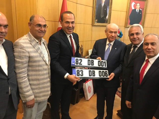 Başkan Sözlü'den Bahçeli'ye Kerkük ve Musul Plakaları