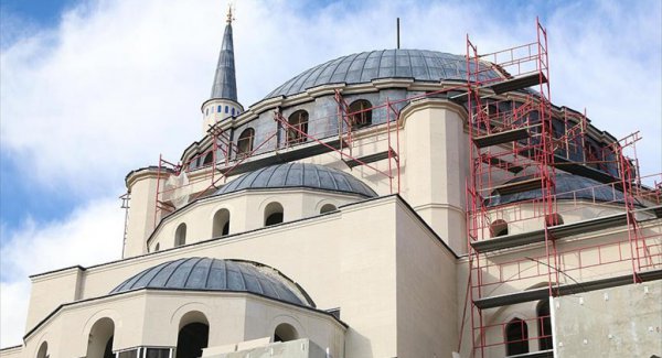 Namazgah Camii Balkanlar'ın En Büyük Camisi Olacak