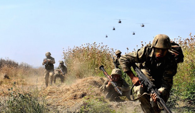 Hakkari'de PKK'ya ait mühimmat ele geçirildi