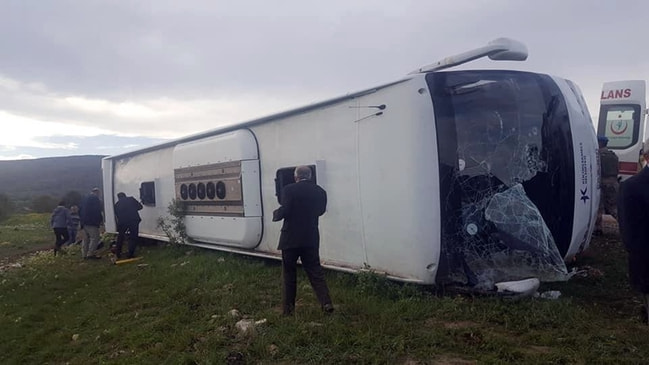 Tokat'ta Yolcu otobüsü devrildi: Ölü ve yaralılar var