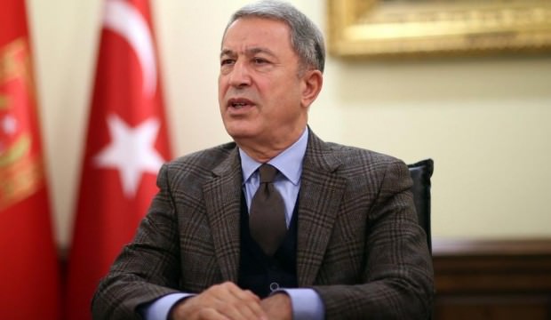 Hulusi Akar'dan çok kritik telefon