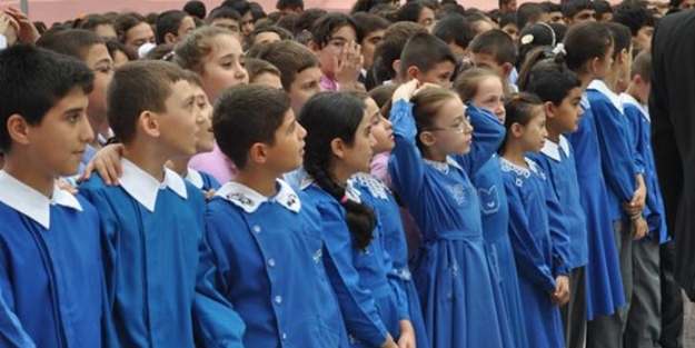 Bakan Selçuk duyurdu! İşte okullarda yeni tatil düzeni