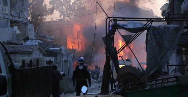 İdlib'de İftar Vaktinde Hava Saldırısı: 3 Ölü, 8 Yaralı