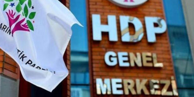 HDP'ye büyük şok! 9 isim görevden uzaklaştırıldı