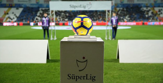 Süper Lig'in Rekorları ve İlkleri