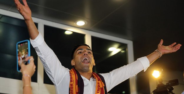 Galatasaraylı Falcao İstanbul'a Geldi