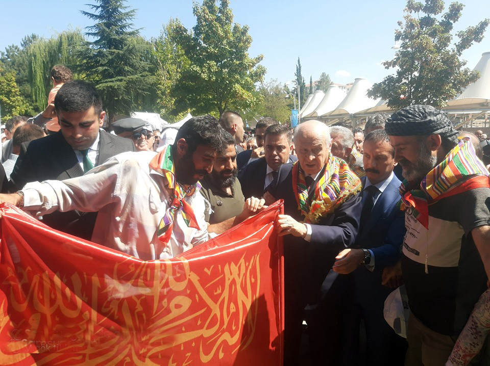 Sultan Murat Tümeni'ne Bahçeli'den destek 'Daima yanınızdayız'