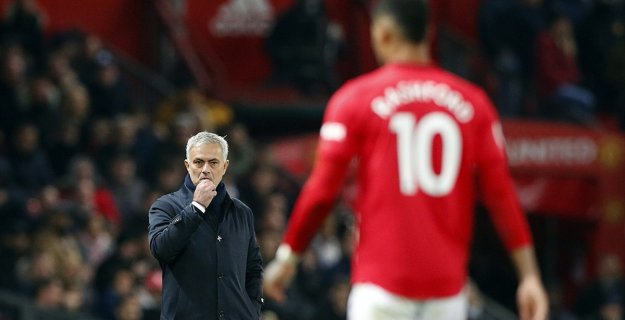 Mourinho ilk yenilgisini eski takımından aldı