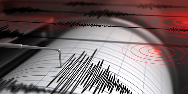 Balıkesir'de korkutan deprem