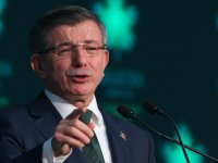 Ahmet Davutoğlu dümeni kırdı!