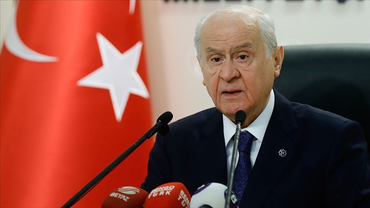 Bahçeli'den Trump'ın sözde Orta Doğu barış planına tepki