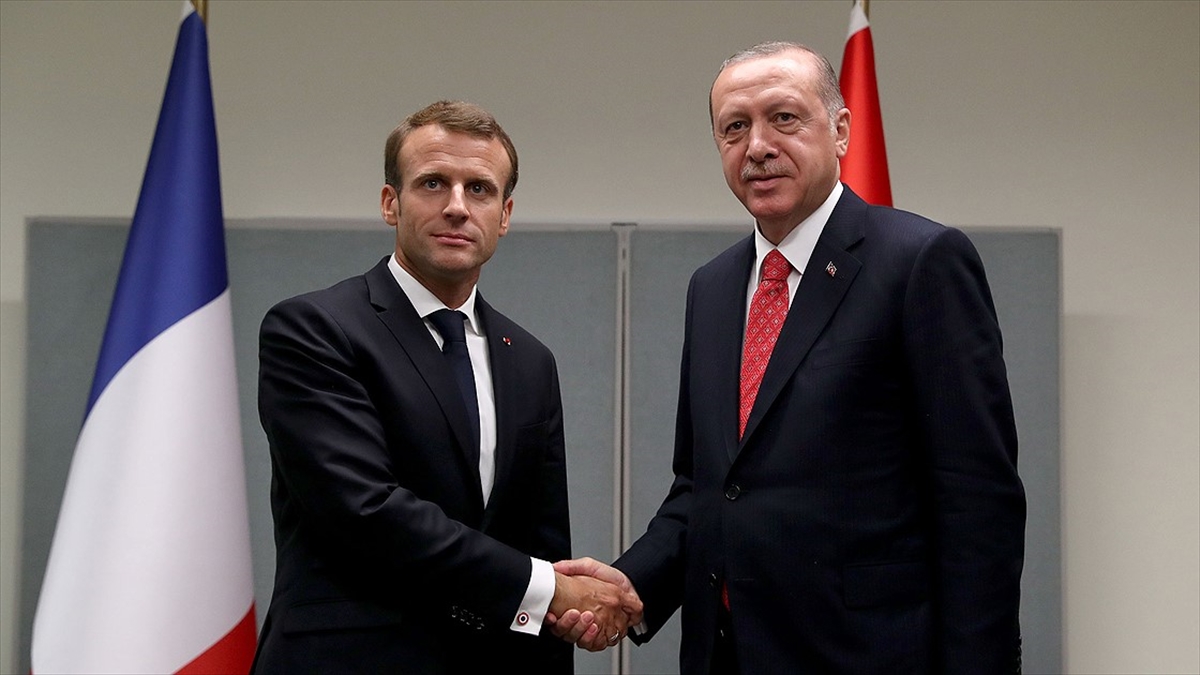 Erdoğan ile Macron İdlib'i görüştü