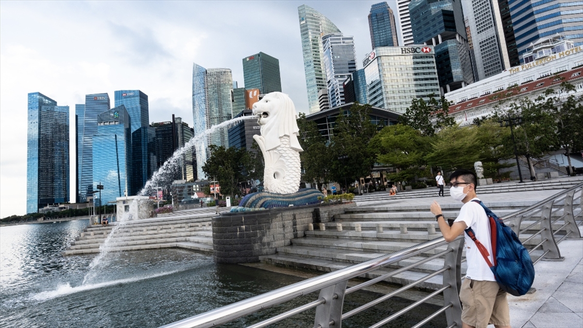 Singapur'da Kovid-19 vaka sayısı 20 bini geçti